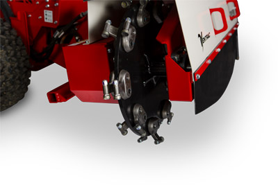 KC220 Stump Grinder - The Stump Grinder features 18 replaceable heavy-duty carbide cutting teeth on a large 22" rotor. 
