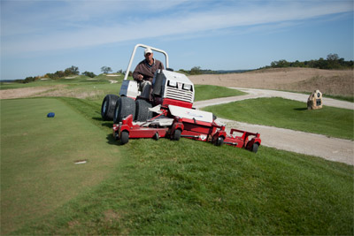 Ventrac 4000 series - Contour Deck