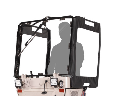 70.6009 OPERATOR WINDSCREEN - Also come with a wiper to keep the screen clear of rain and snow. 